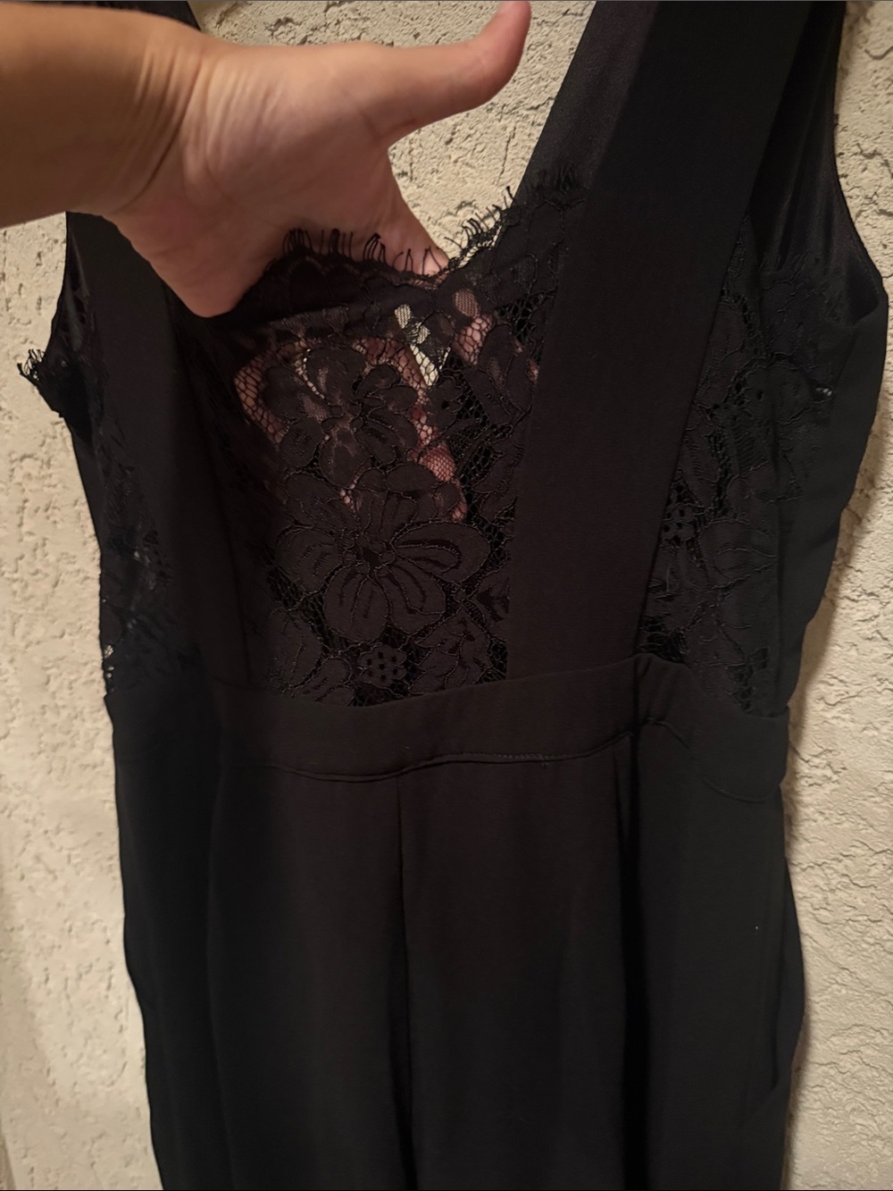Lulus Black Lace Accent Full Length Jumpsuit Large NWT - Picture 3 of 6